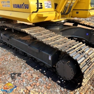 รถขุดโคมัตสึ PC200-8 สภาพดี คุ้มค่า คุ้มราคา พร้อมกระบอกไฮดรอลิก - Product Image 5