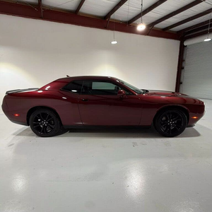 Dodge Challenger SXT Plus RWD 2017 Usado (LHD/RHD) - Product Image 4