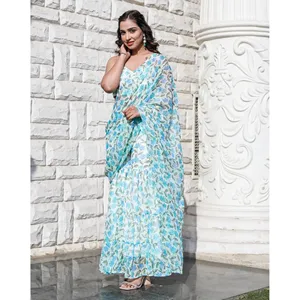 Sari de Chifón Puro con Estampado Azul Flora y Volantes, con Trabajo a Mano, Ligero, para Fiestas, para Mujer - Product Image 2