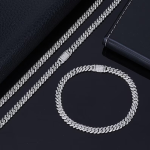 สร้อยคอเงินแบบ Cuban Link ดีไซน์คลาสสิกประดับเพชรเทียม เครื่องประดับเงินสุดหรู - Product Image 5