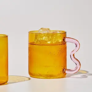 Tasses en verre Borosilicate personnalisables de haute qualité poignée irrégulière bouteille d'eau créative thé tasses à café