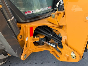 Chargeuse-pelleteuse CASE 580SN 4x4 Diesel abordable à vendre – Équipement lourd prêt à être expédié - Product Image 3
