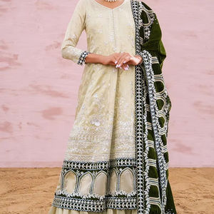2025 nouveau concepteur non cousu robe de soirée formelle pour les femmes le plus vendu longueur régulière Salwar Kameez vêtements indiens et pakistanais - Product Image 1