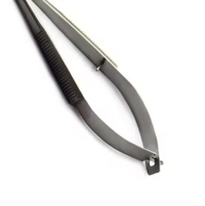 Ciseaux professionnels pour le soin des ongles, conçus pour la manucure, la pédicure et la coupe délicate des ongles. - Product Image 2