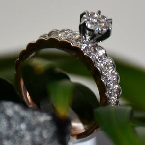 Auténtico Original 14K y 18K Impresionante anillo de diamante Natural Real Diamante Pieza de joyería - Product Image 5