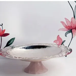 จานทองเหลือง & หินธรรมชาติสีเงินแสนสวย - Product Image 1