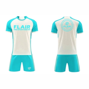 Ensembles d'uniformes de maillots de football confortables et respirants de meilleure qualité au design personnalisé Service OEM pour les jeunes joueurs de sexe masculin Coupe automatisée - Product Image 4