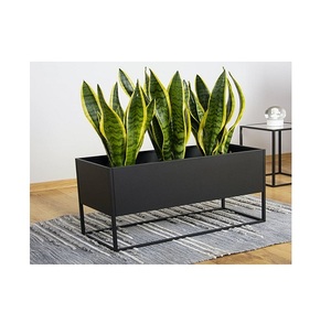 Jardinières carrées en métal avec poignées latérales, design moderne et durable, capacité de 1L, finition thermolaquée, collection Iqbal pour fleurs/plantes vertes - Product Image 4