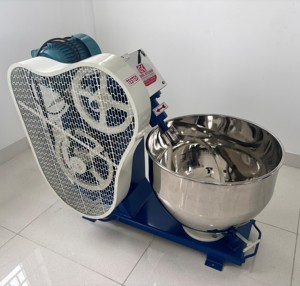 Máquina procesadora de alimentos de 10kg-40kg, amasadora de masa de pan de Pizza y mezclador de harina en espiral - Product Image 1
