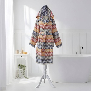 Peignoir turc zigzag multicolore pastel, à capuche, 100% coton - Product Image 2