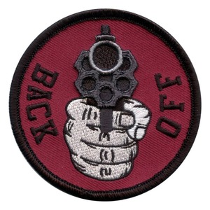 Écussons de broderie tissée de veste avec logo de vente en gros Écusson de broderie tissé personnalisé cousu pour veste de costume - Product Image 1