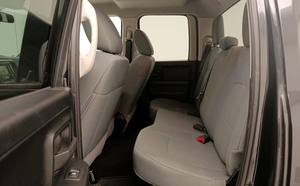 RAM 1500 Express Quad Cab RWD de Segunda Mano, Modelo 2018 - Product Image 6