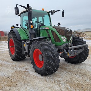 120HP 130HP FRANCE Tracteur pour fabricant de machines agricoles 4WD tracteurs Fendt d'occasion - Product Image 2