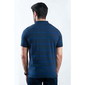 Camiseta Polo de Manga Corta AYDIN para Hombre de Unze London, Transpirable, 100% Poliéster y Mezcla de Algodón, Color Oscuro con Bordado - Product Image 2