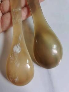 Juego de cuchara para sopa con cuerno de búfalo pulido de 11 pulgadas al por mayor, Juego de 2 piezas con mango marrón, caja empaquetada, estilo Animal artesanal - Product Image 3