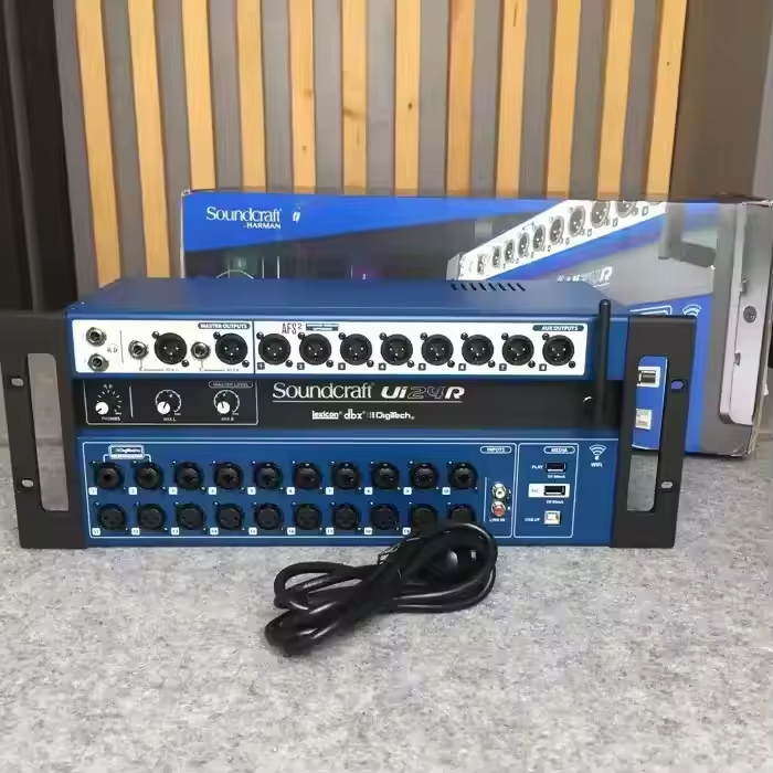 Soundcraft Ui24R 24-канальный цифровой аудио консоль Миксер с USB-рекордером и беспроводным управлением