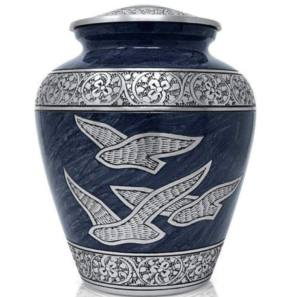 Urnes de crémation en aluminium avec un bel autocollant au design de colibri et fini bleu ciel pour les cendres humaines - Product Image 5