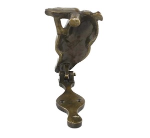 Heurtoir de porte artistique de conception de visage de lapin fabriqué à la main en métal durable utilisé pour les maisons patrimoniales de villas rustiques ou les portes modernes élégantes - Product Image 4