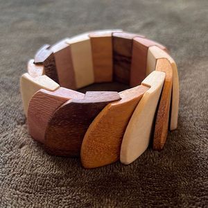 FORESTS Design Wooden Bangle and Bracelet Customized Size Wooden Bracelets Bangle Handmade <b>Flower</b> Wooden Bangle Cuff - Product Image 4