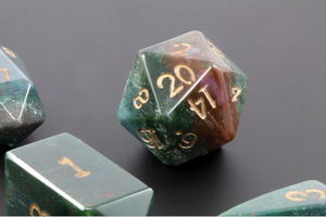 Dés en pierre de sang de haute qualité, hybride, 10 pièces, pierres précieuses gravées, dés en cristal personnalisés, dés en cristal naturel viking, grossiste - Product Image 5