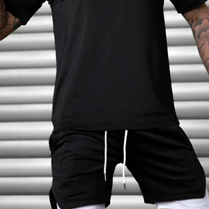 2025 personnalisé hommes vêtements décontractés été t-shirt ensemble court surdimensionné uni coton matériel avec poche col rond homme double ensemble - Product Image 1