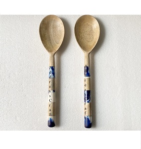 Tendance Design Résine Poignée Salade Serveur Cuillère Fourchette Ensemble Personnalisé Salade Outils Cuillère Fourchette Vaisselle Couverts En Bois - Product Image 5