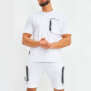Vente en gros de t-shirt et short à logo personnalisé unisexe 2025 Ensemble vêtements d'été décontractés avec haut court et survêtement - Product Image 4