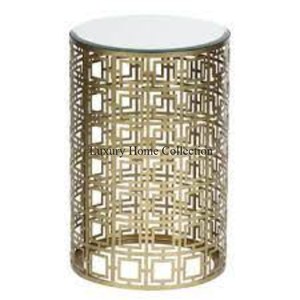 Mesa lateral y auxiliar de metal de forma redonda, diseño lujoso, aspecto real, diseñador chapado brillante, aspecto elegante, suministro de muebles para sala de estar - Product Image 3