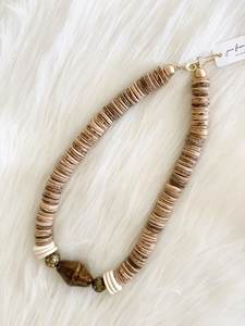 Collier pour femme Collier de perles en résine pour mariage, fiançailles, fêtes de Noël et bureau - Product Image 5