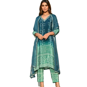 Bandhni Motif Main Bloc Imprimé Vêtements Ethniques Beau Col En V CHINON Soie Salwar Kameez Pour Femmes - Product Image 1