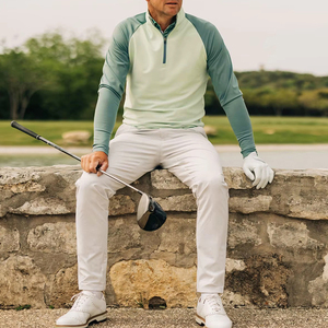 .ซิปควอเตอร์สำหรับนักกีฬาที่ให้คุณค่ากับผ้าเบาและการเคลื่อนย้ายระบายอากาศได้สะดวก - Product Image 2