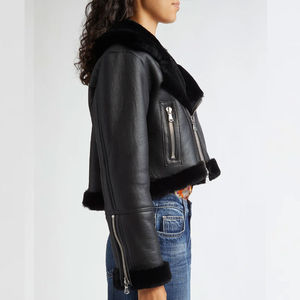 Chaqueta Corta de Piel de Oveja Tejida a Mano para Mujer, Ecológica, Transpirable, para Uso en Invierno - Product Image 2