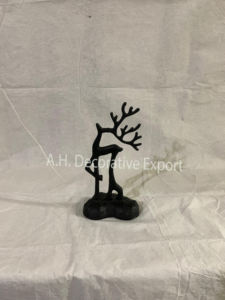 Haute qualité mat noir cerf Sculpture moderne bureau et maison décorative à la main en métal artisanat nouveau Design Animal Sculpture - Product Image 2