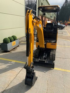 Mini-excavatrice de 1,2 tonne avec godet de 0,12 m³ et accessoire de creusement sur chenilles compactes - Product Image 5