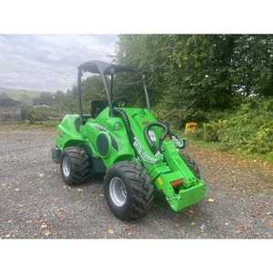 Nuevo Cargador Frontal Avant 755i 2025 con Motor Diésel, Tracción 4x4, Motor Kubota, Cubo Acoplable y Capacidad de Carga Nominal de 1-5 Toneladas - Product Image 1