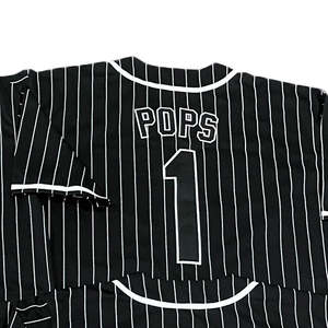 Maillot de basket-ball à manches courtes personnalisable, séchage rapide, évacuation de l'humidité, respirant, 100% polyester, options de tailles plus grandes, boutons complets - Product Image 3