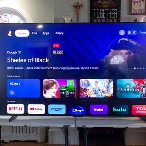 Téléviseurs intelligents d'occasion vendus en gros et avec la meilleure qualité au prix d'usine pour les détaillants, les revendeurs et les importateurs - Product Image 1