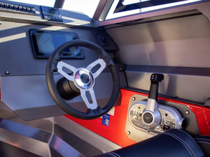 Bateau à cabine haute performance avec moteur et système de navigation avancé à vendre - Product Image 5