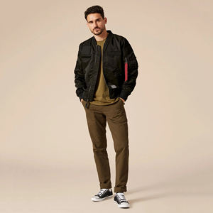 Chaqueta de bombardero impermeable de nailon de alta calidad para hombre, el último estilo de calle principal con cuello levantado, suministro directo de fábrica - Product Image 4