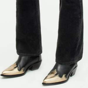 Vente en gros de haute qualité Jeans slim décontractés évasés pour femme à taille haute et à jambes larges - Product Image 2