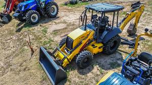 2023 Kubota Engine B75D Tractopelle Eaton Cylindre hydraulique Charge nominale de 9 tonnes Composant de base de la boîte de vitesses Garantie 1 an-Utilisé - Product Image 6