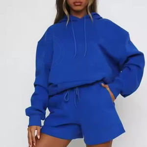 Ensembles de sweats à capuche et de shorts assortis pour femmes de haute qualité-Confort deux pièces doux et confortable toute la journée avec votre propre logo - Product Image 5