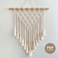 Tenture murale élégante Art Déco en macramé Motifs floraux complexes ressemblant à un portrait inspiré par la nature