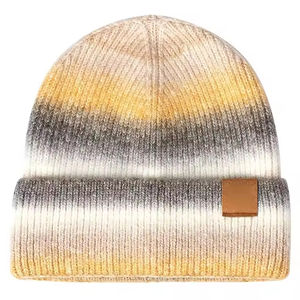 Bonnet d'hiver unisexe pour adultes, nouveau design 2025, broderie à la main, respirant, imperméable, bicolore, chaud, pour le travail, la plage - Product Image 5