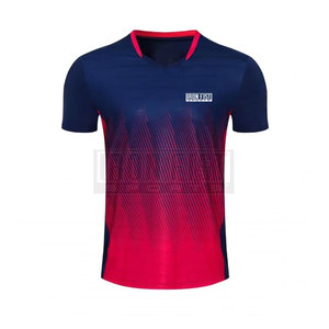 Maillot de football personnalisé de haute qualité pour hommes uniforme d'entraînement et de match en maille respirante pour vêtements d'équipe - Product Image 1