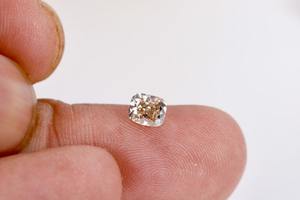 เพชรทรงคุชชั่นสีน้ำตาลทันสมัย ผลิตในห้องปฏิบัติการ พร้อมใบรับรอง IGI สำหรับทำเครื่องประดับ ราคาถูก - Product Image 6