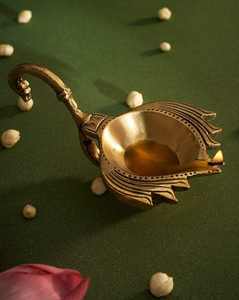 โต๊ะปาอูจาและอาร์ติสำหรับตกแต่งบ้านดีไซน์แบบดั้งเดิมที่วางเครื่องเขียนทองเหลืองหรูหรา - Product Image 1