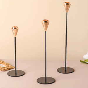 Bougeoir en métal fini or le plus vendu nouveau style maison vaisselle de noël support décoratif bougeoir - Product Image 6