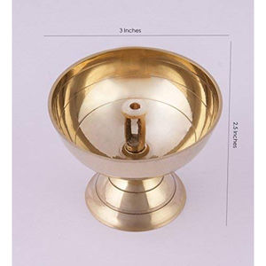 Venta al por mayor hogar decorativo Diya latón Akhand Diya para Pooja y Diwali decoración mesa de latón Diya en precio atractivo - Product Image 5