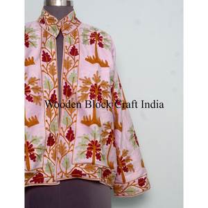 Chaqueta de Terciopelo con Bordado Suzani para Mujer, Chaqueta Corta Informal con Estampado Floral, Estilo Bohemio, Moda Urbana para Ella, Abrigo Floral Suzani - Product Image 3